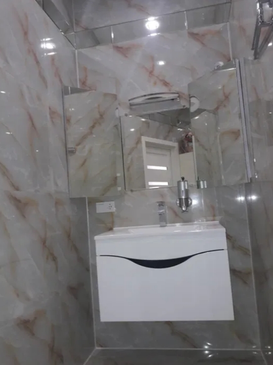 продажа двухкомнатной квартиры номер A-174478 в Приморском районе, фото номер 9